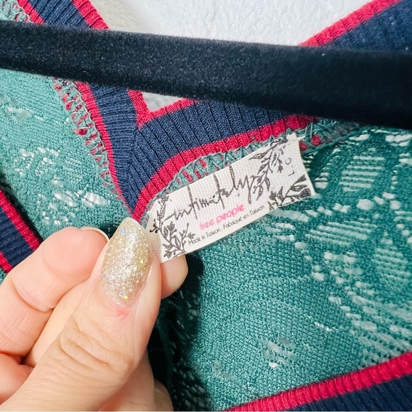 Free People Dark Green Cami Stretch Lace V-Neck Top Sheer Large - Picture 4 of 8